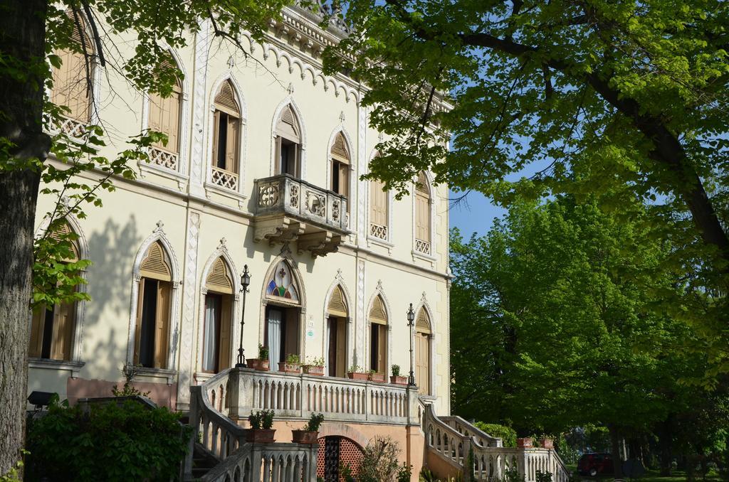 Hotel Terme Regina Villa Adele Abano Terme Exterior photo